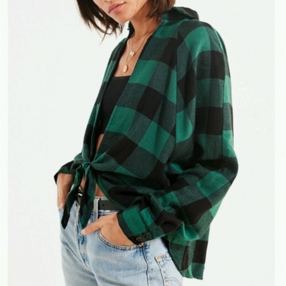 NWT BDG UO Plaid Green Tie Front Shirt Flannel XSm